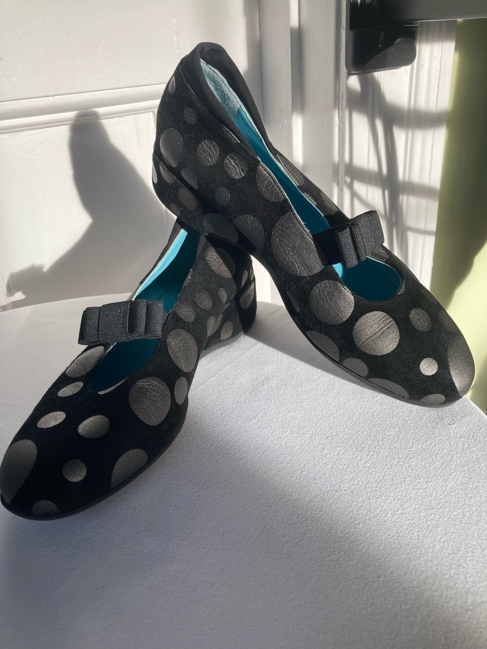 Thierry Rabotin Italy Mary jane wedge bow stretch strap black 38 euc